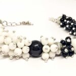 Yin and Yang, Luxury Handmade Bracelet, 4 mm Beads - Image 4