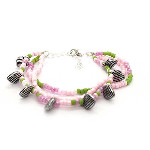 grivna-surca-za-glezen2 Tenderness and Hearts, Handmade Triple Anklet - Image 1