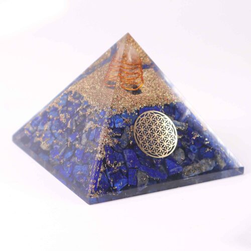 Protective Orgonite Pyramid with Lapis Lazuli (Lazurite) - Image 2