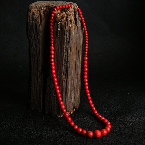 Howlite, red, natural stone necklace, beads from 10 mm to 4 mm - Image 4