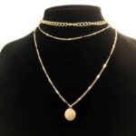 Elegant Three-Layer Gold-Tone Necklace for Modern Women - Image 2