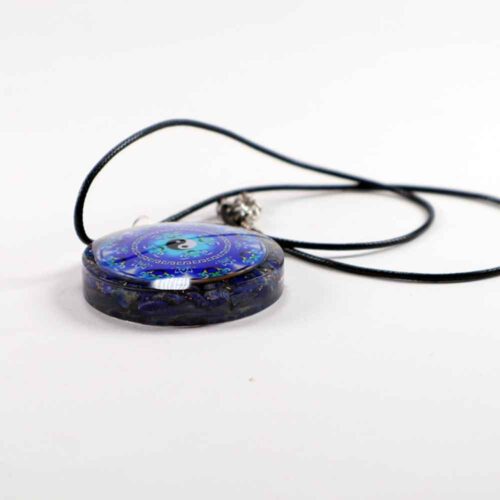 Orgonite Pendant with Yin and Yang and Lapis Lazuli - Image 2