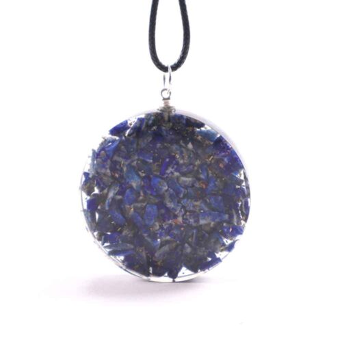 Orgonite Pendant with Yin and Yang and Lapis Lazuli - Image 3