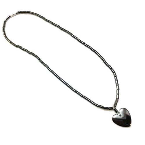 Balance and Style, Necklace and Heart-Shaped Hematite Pendant - Image 4