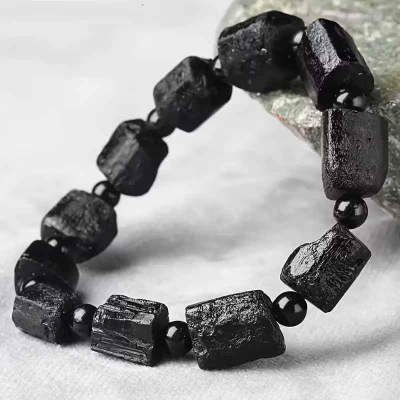 cheren-turmalin-grivna Raw Power from Nature, Black Tourmaline Bracelet - Image 1