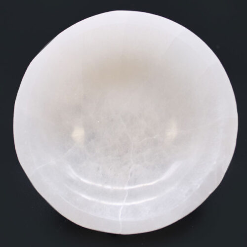Selenite Bowl – Energy Vessel for Cleansing - Image 4