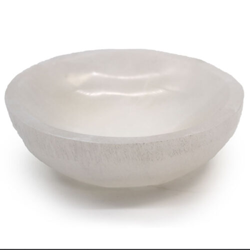 Selenite Bowl – Energy Vessel for Cleansing - Image 3