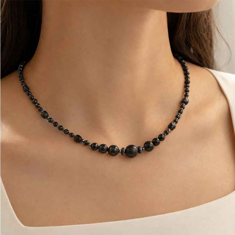 grivna-s-cheren-turmaline-art-snimka-kolie “Night Contour” Necklace with Grade A Black Tourmaline and Hematite – Cubes and Faceted Beads - Image 1